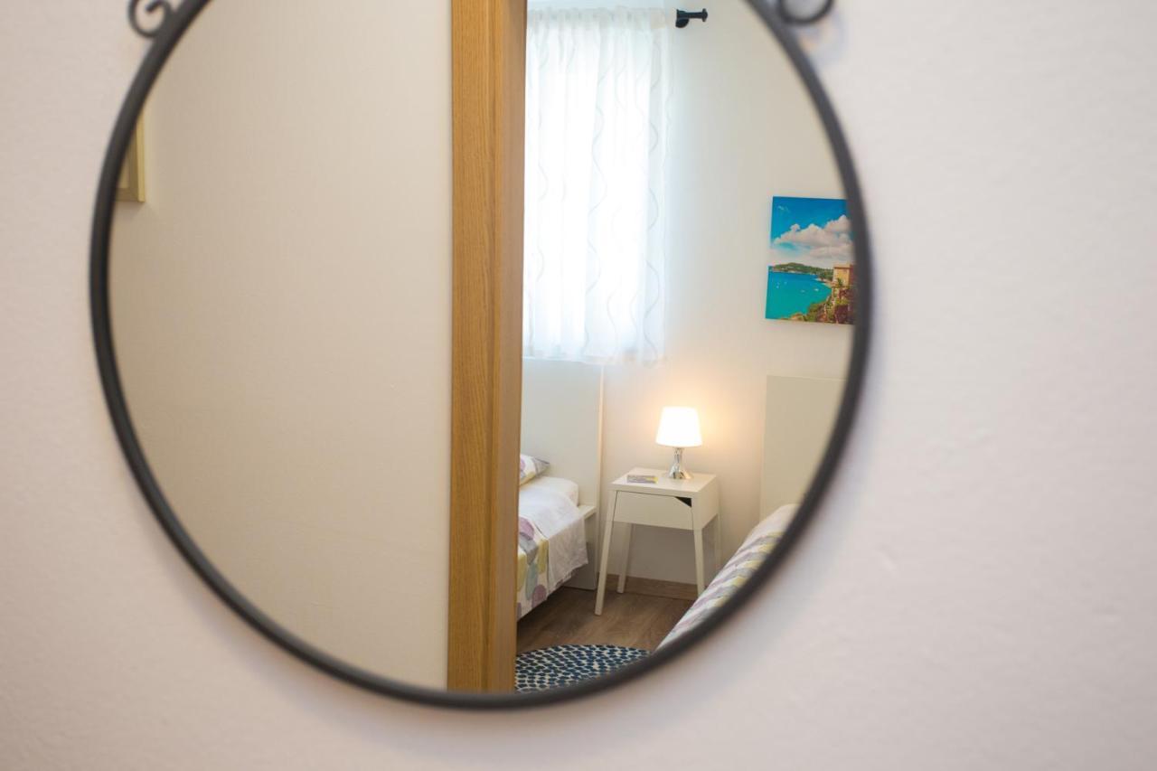Apartman Girasol Pula Apartment ภายนอก รูปภาพ